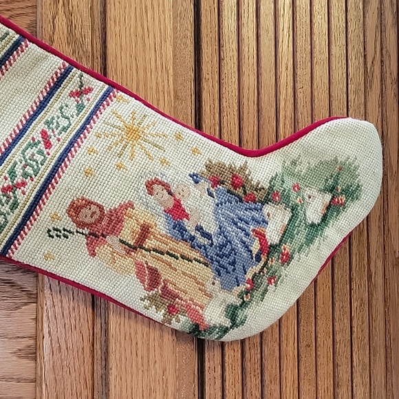 Imperial Elegance Christmas Stocking Nativity scene Needlepoint Wool vintage - Picture 3 of 6